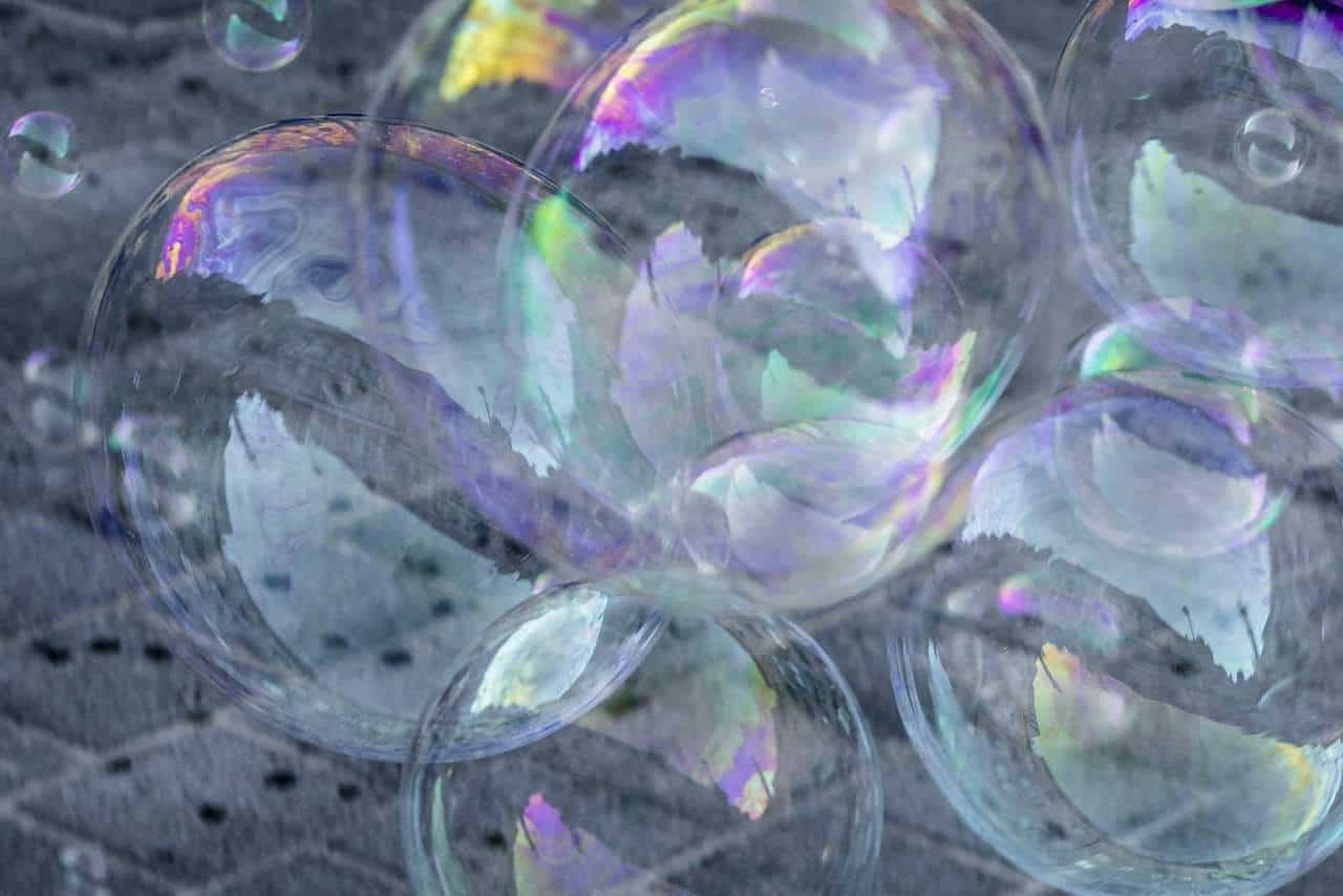 bubble show Bubble show nasıl yapılır Gliserinli köpük balon suyu Tarifi Mısır şuruplu balon suyu Tarifi Şekerli köpük baloncuk Tarifi